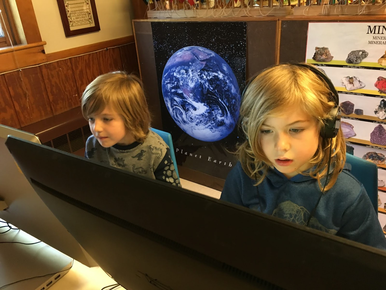 Technology & Computer Lit - Green Valley School - Montessori Learning Center