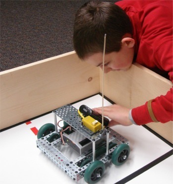 Robotics Lab - Green Valley School - Montessori Learning Center - NH